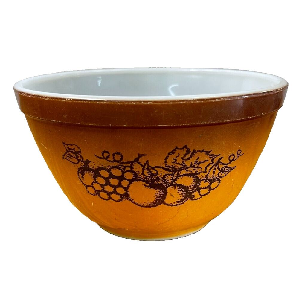 Vintage Pyrex “Orchard Fruit” Brown 1½‑Pint Mixing Bowl #401 – Corning Glass